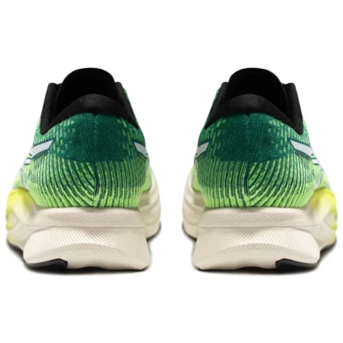 Magic Speed 2 “Green Safety Yellow”