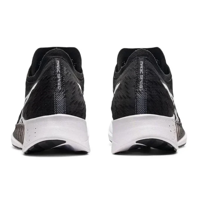 Magic Speed Carbon “Black White”