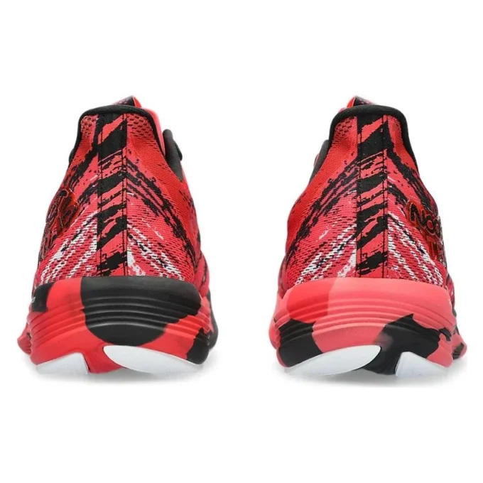 Noosa Tri 15 “Avant Garde – Electric Red”