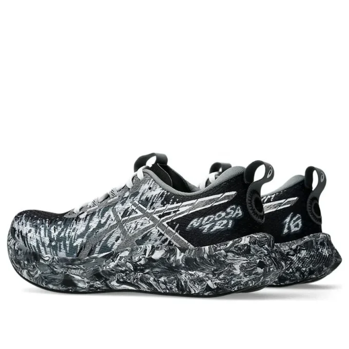Noosa Tri 16 “Black White”