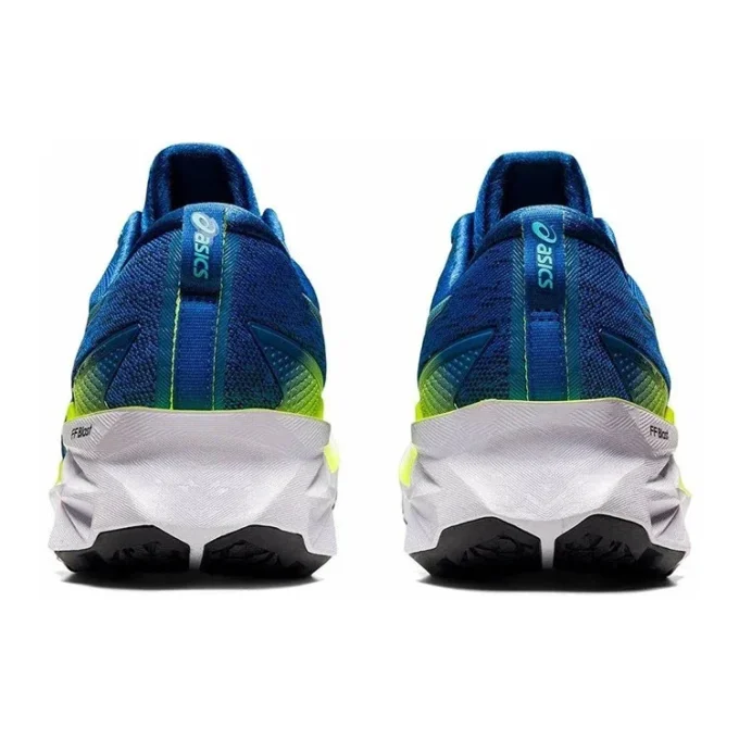 Novablast 2 “Lake Drive Ice Mint”