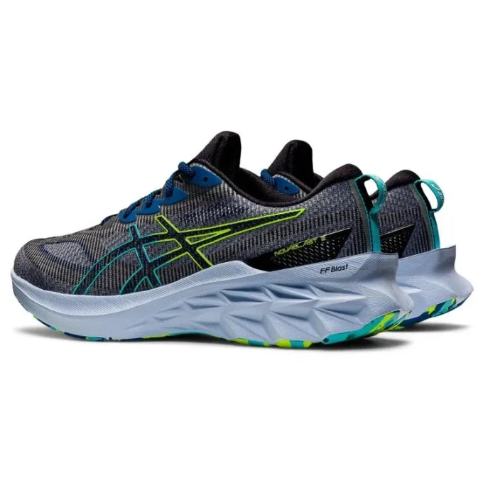 Novablast 2 LE “Black Hazard Green”