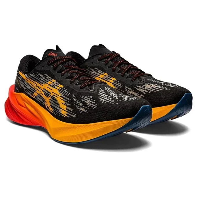 Novablast 3 “Black Orange”