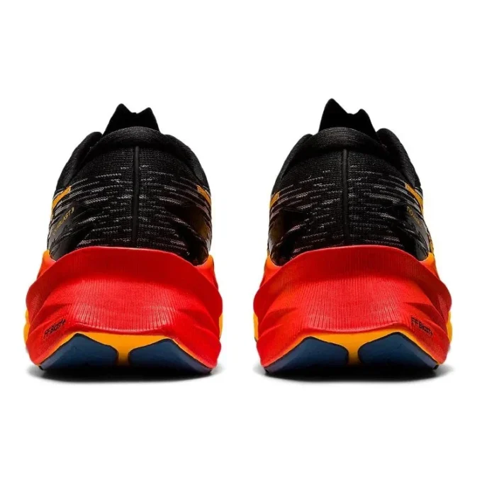 Novablast 3 “Black Orange”