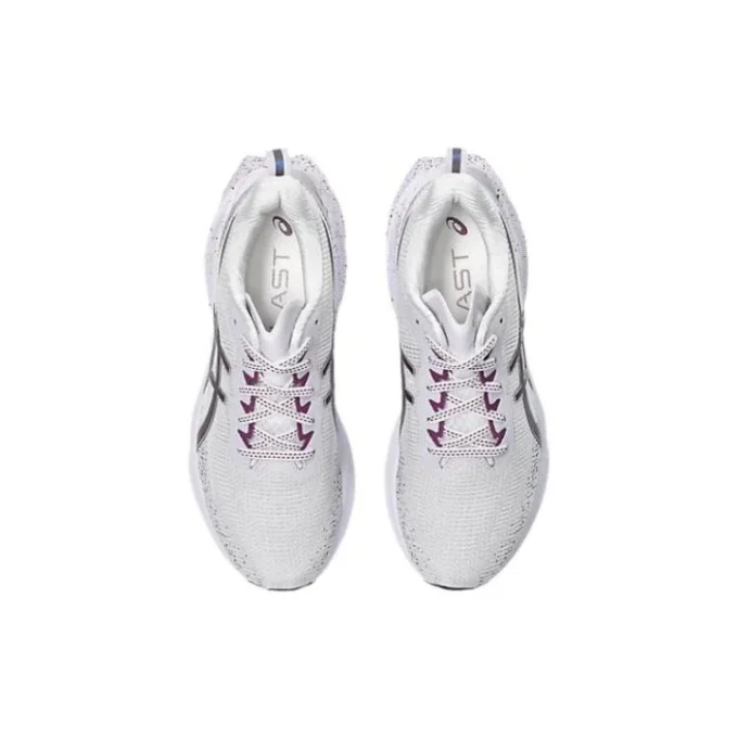 Novablast 3 LE “Lilac Hint Deep Mauve”
