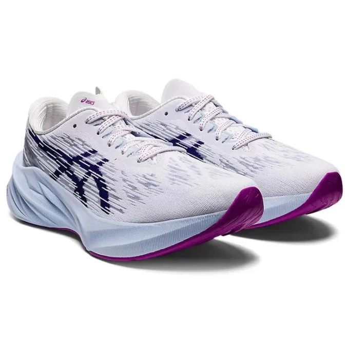 Novablast 3 “White Dive Blue”