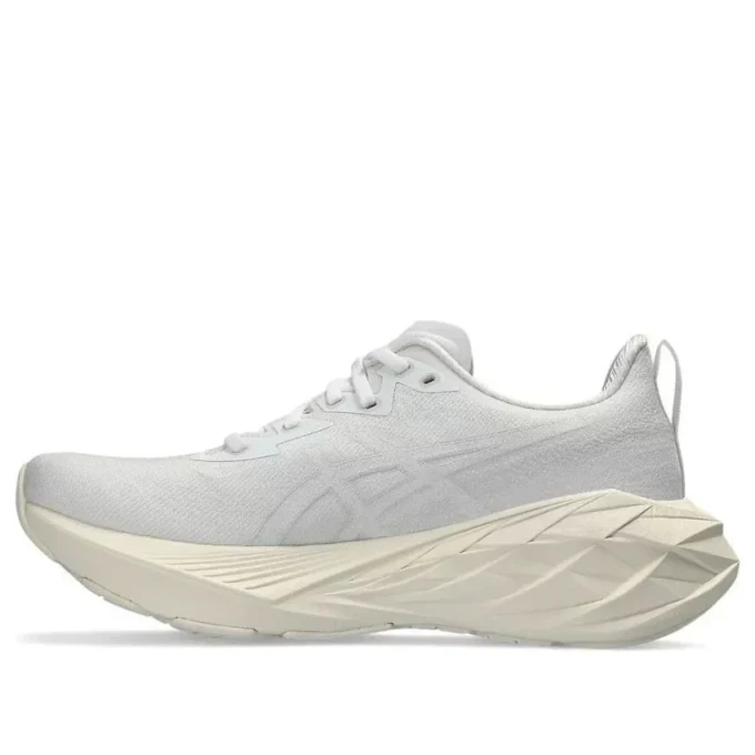 Novablast 4 “Bianco Crema”