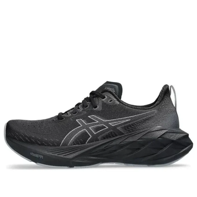 Novablast 4 “Black Graphite Grey”