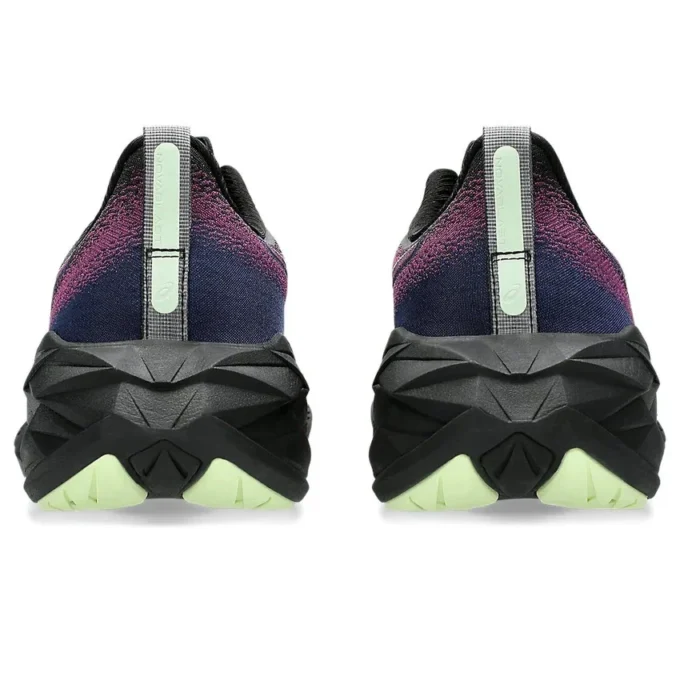 Novablast 4 “Black Purple”