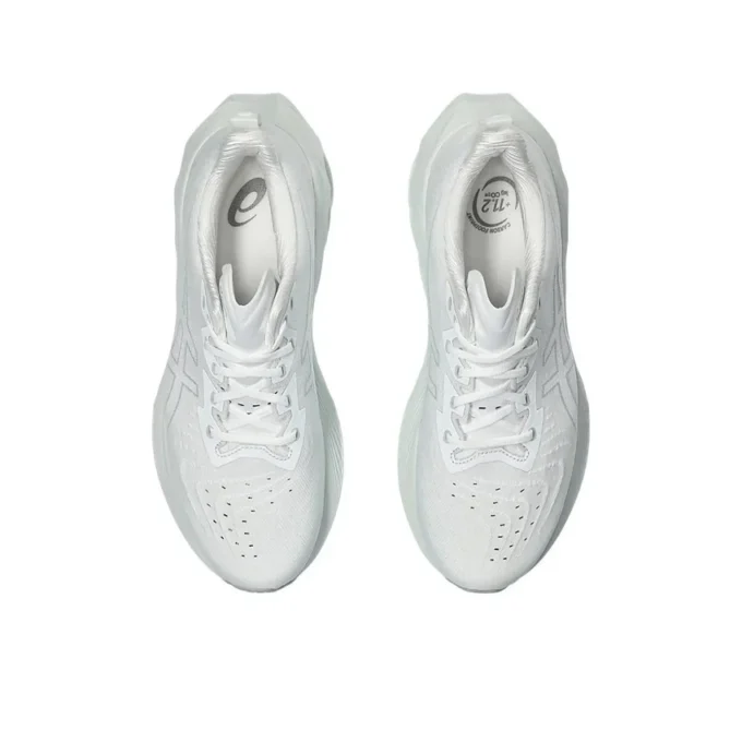 Novablast 4 “White Pale Mint”