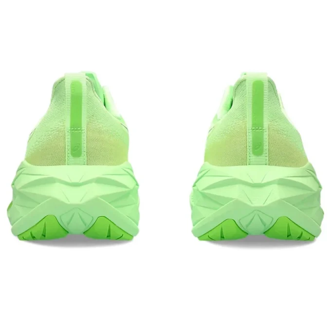Novablast 4 Wide “Verde Illuminate”