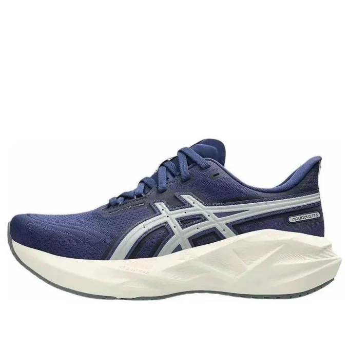 Novablast 5 “Asics Track Club Indigo Blue”