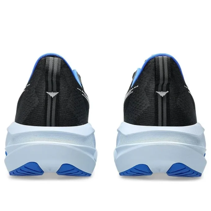 Novablast 5 “Black White Blue”
