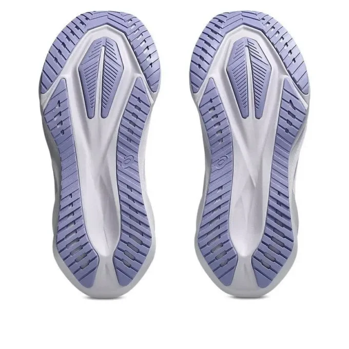 Novablast 5 D Wide “White Lilac Hint”