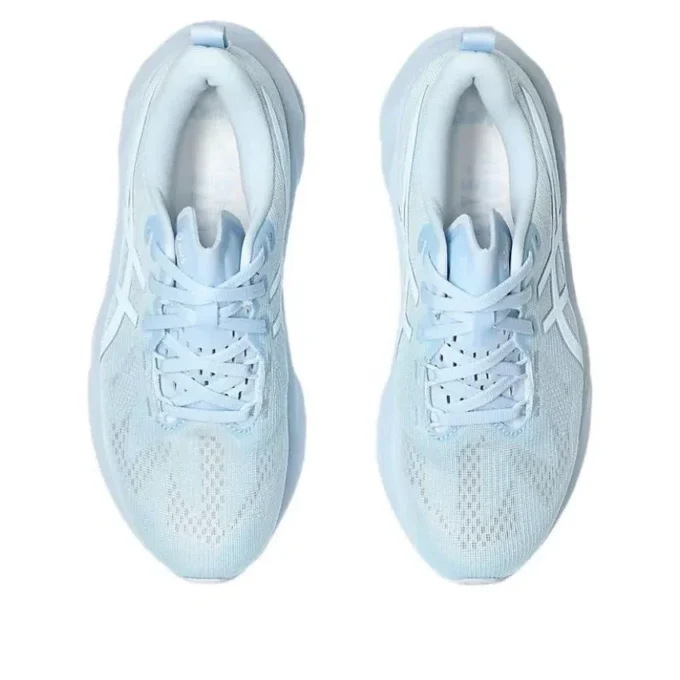 Novablast 5 “Lite Show Light Blue”