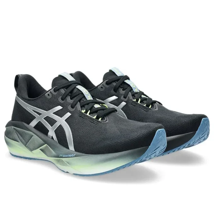 Novablast 5 Luxe “Luxe Black”