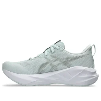 Novablast 5 “Pure Aqua Seal Grey”