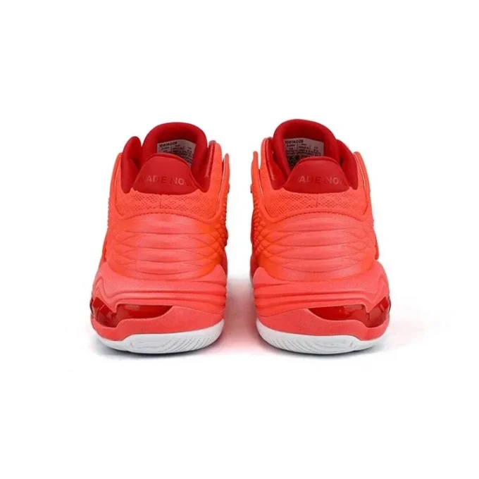 Scarpe da basket Invade Nova Rosso
