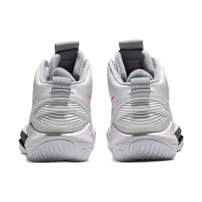 Scarpe da basket Nova Surge 2 “White Gunmetal”