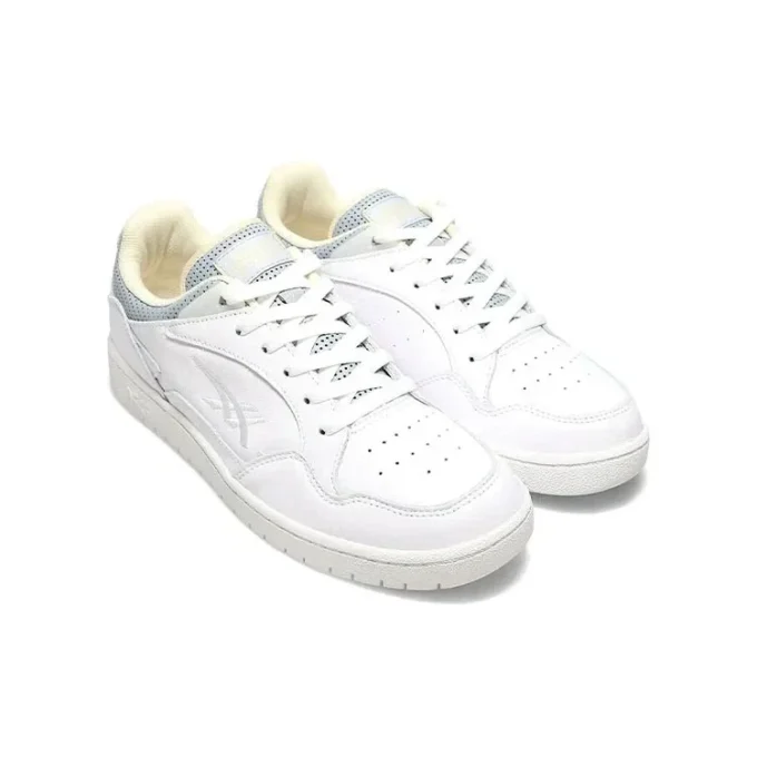 Skycourt “White Piedmont Grey”