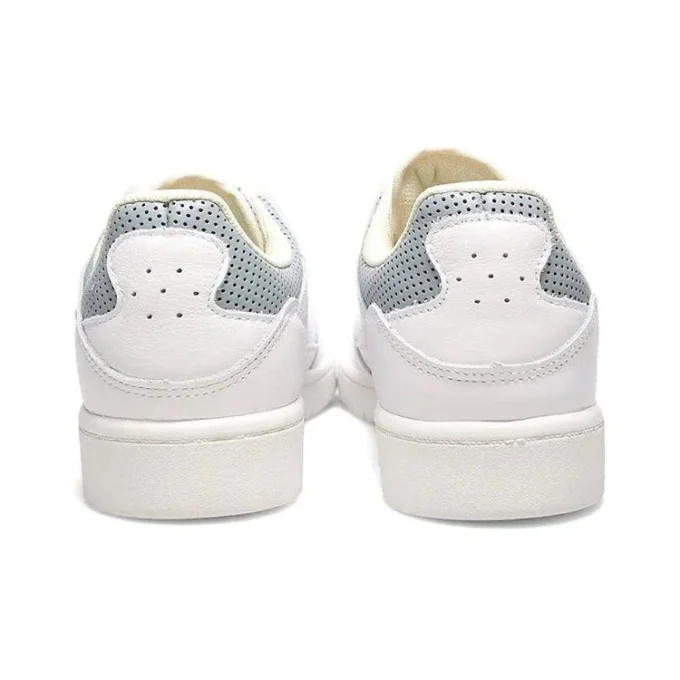 Skycourt “White Piedmont Grey”