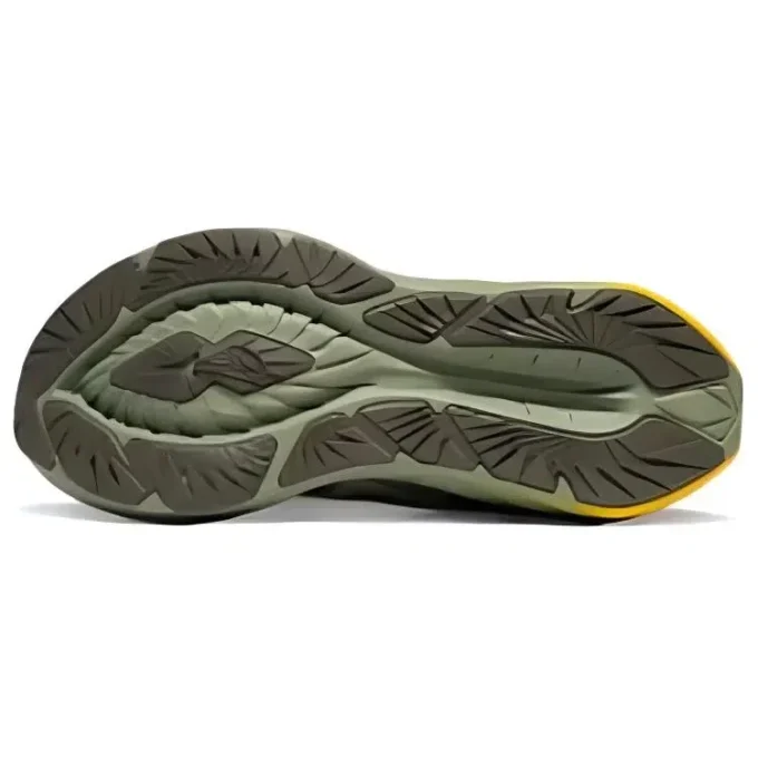 Sneakers Novablast 4 “Bianco Verde Giallo”