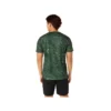 Top a maniche corte con stampa a motivo Suminagashi “Serpentine Green”